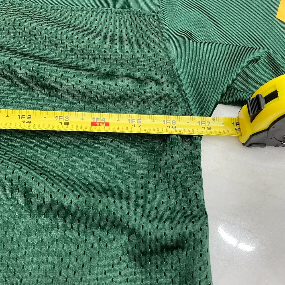 Green Bay Packers Brett Favre #4 Reebok NFL Football Jersey, Youth Large - Picture 13 of 13